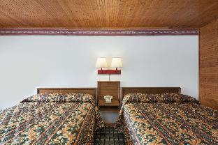 Post Oak Inn Браунвуд Номер фото