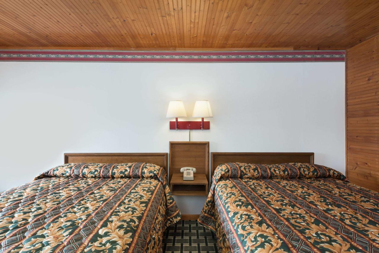 Post Oak Inn Браунвуд Экстерьер фото